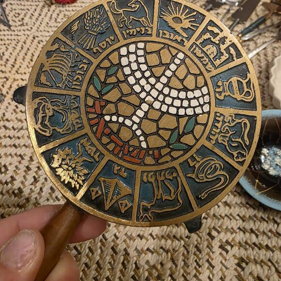 Vintage Brass Trivet Footed Stand Hot Plate Holder Made in Israel - Picture 8 of 13